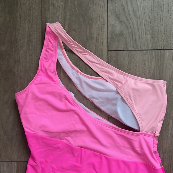 NEW Color Block One Shoulder Mesh Insert One Piece Swimsuit - Picture 4 of 11